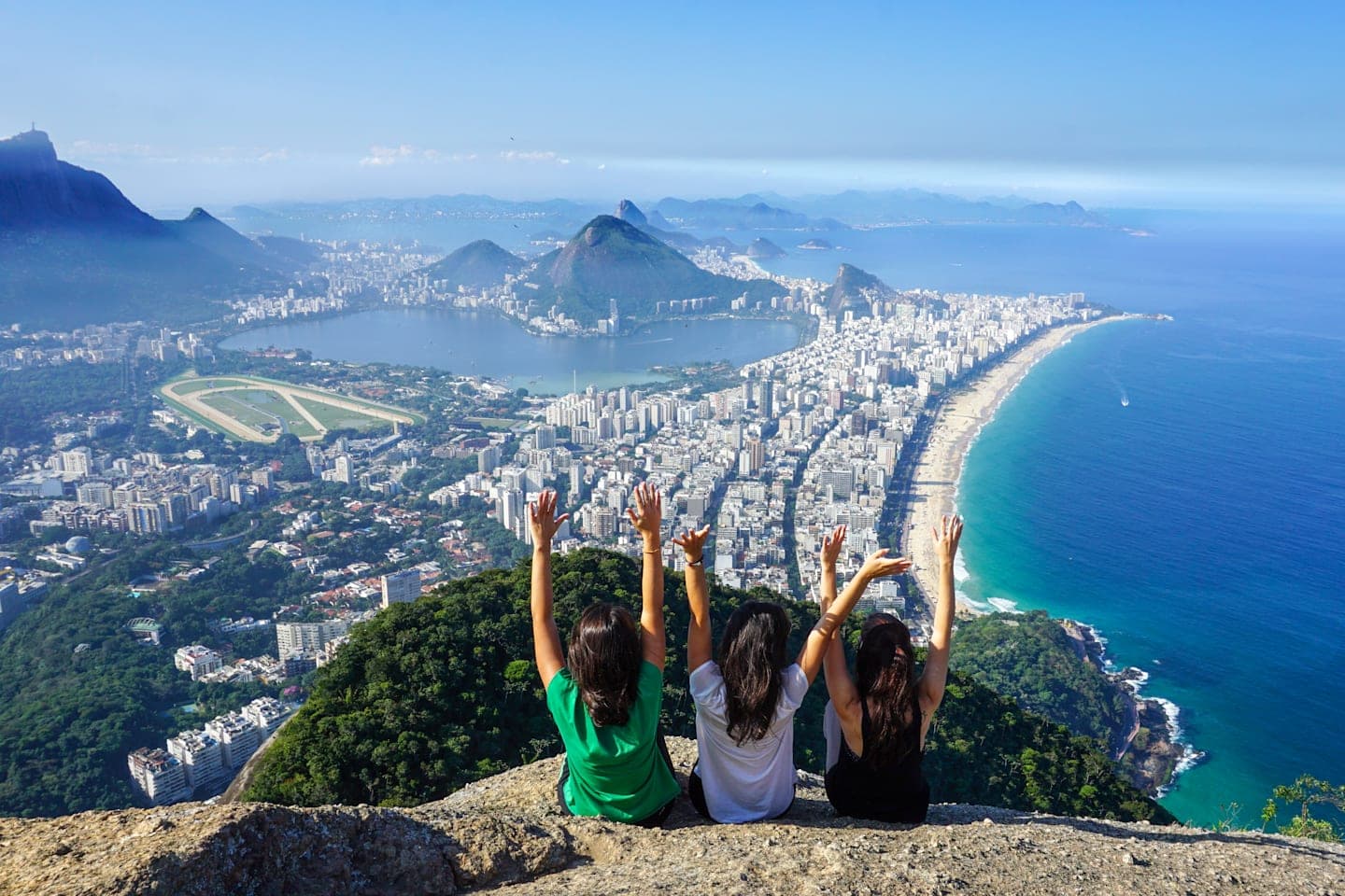 Tour durch die Favela Vidigal & Dois Irmãos-Wanderung thumbnail